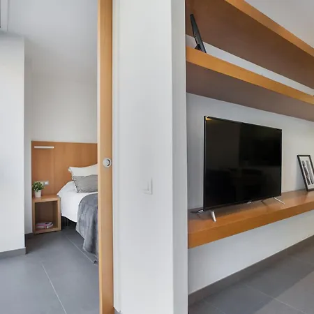 Flateli Navas 2-2 Apartman Barcelona