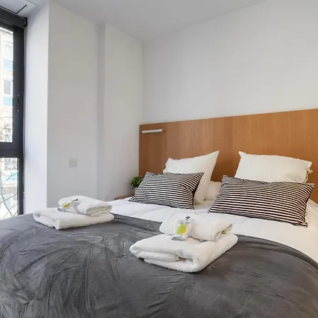 Flateli Navas 2-2 Apartman *